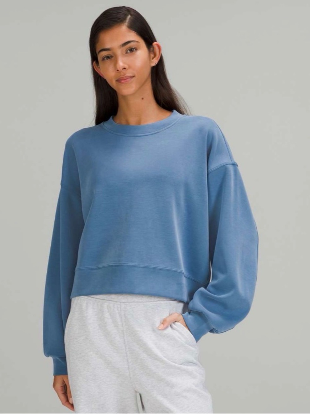 Lululemon Perfectly OversizedCropped Crew Softstreme women's 6 cozy soft denim